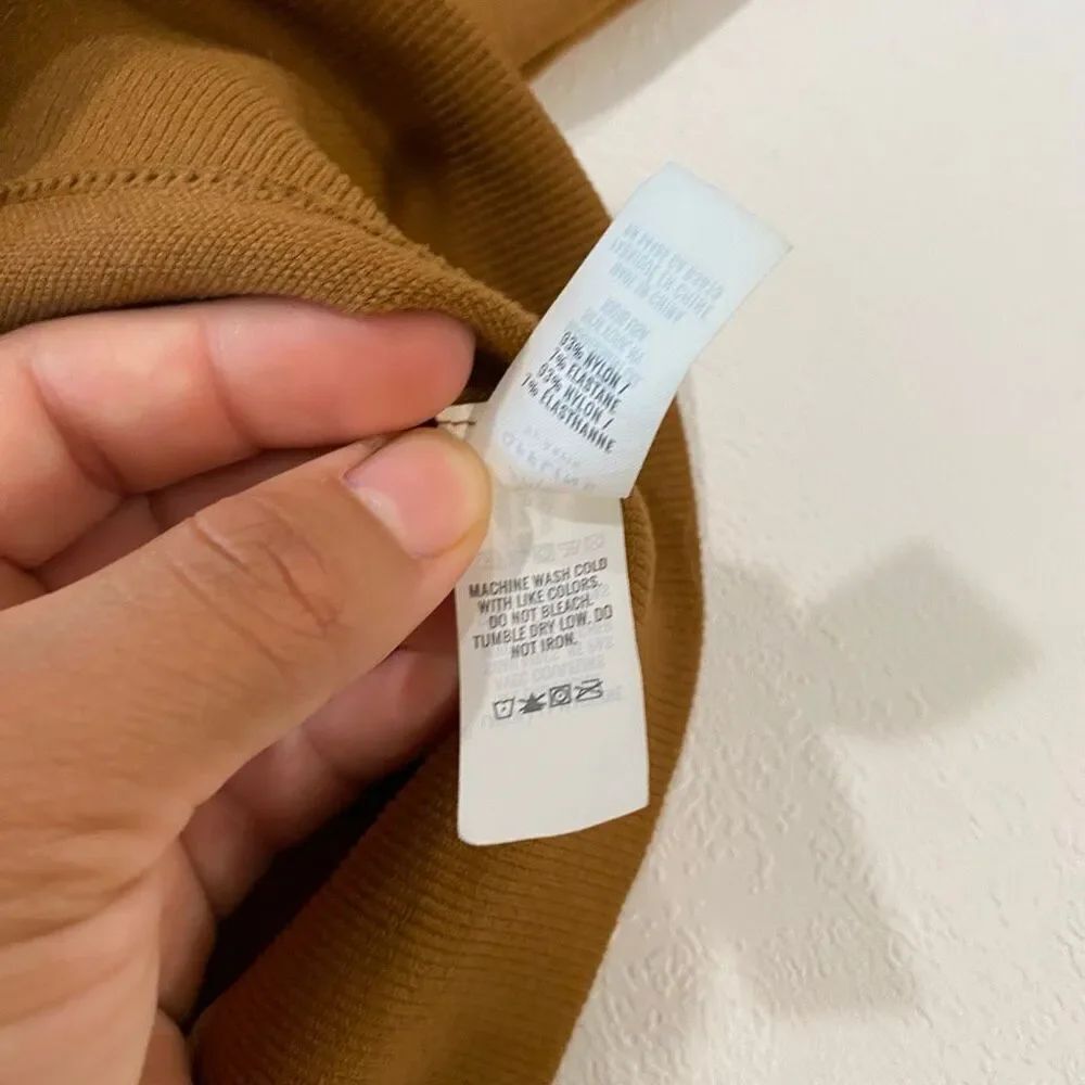 OFFLINE by Aerie Crop Top Size S Brown Long Sleeve Seamless Workout Top - Picture 8 of 8